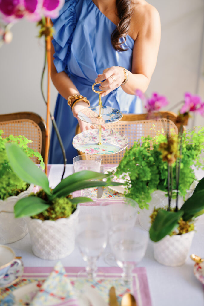 Easter brunch tablescape inspiration